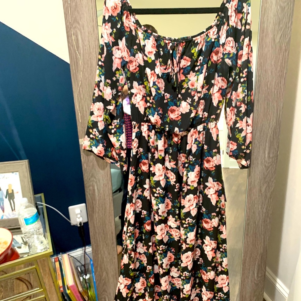 Altar’d State off-shoulder maxi dress - Size L